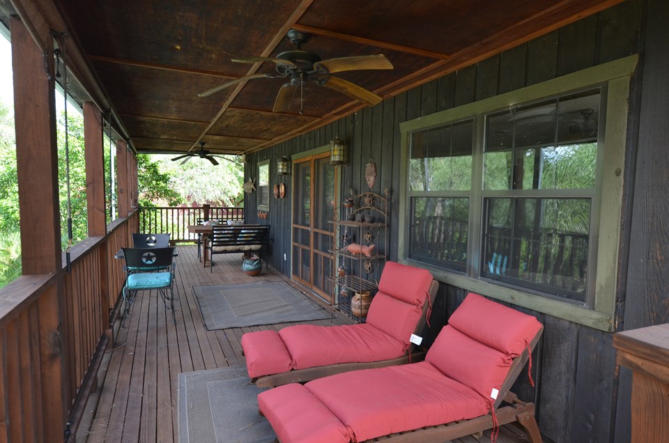 porch upstairs