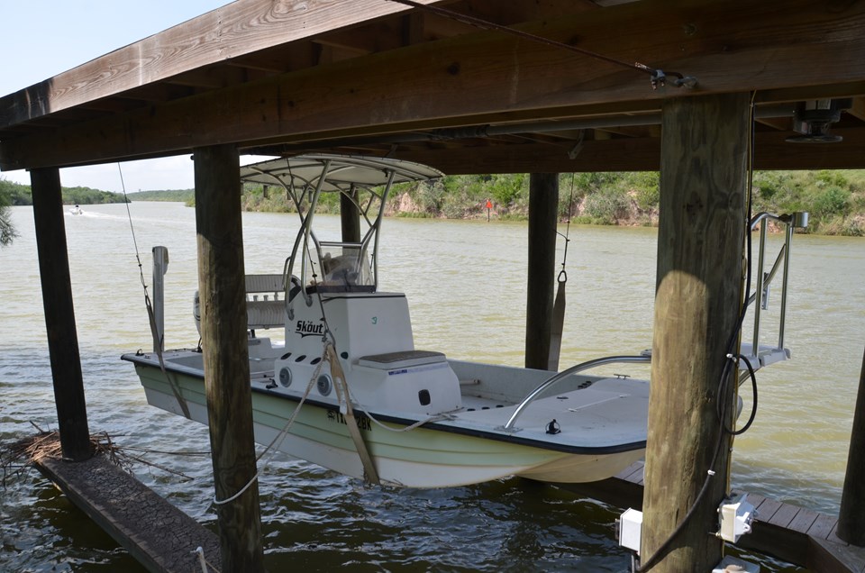 boat lift